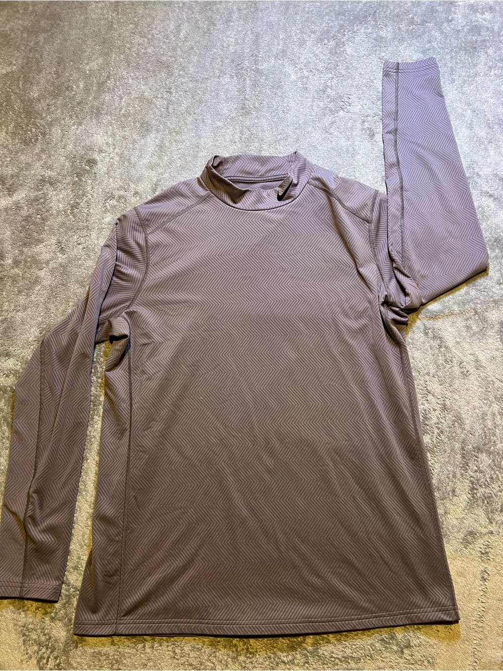Nike Men's Long-Sleeve Mock Neck Shirt - Mauve Taupe
